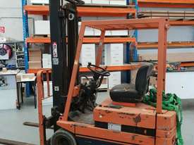 Toyota Electric Forklift - picture0' - Click to enlarge
