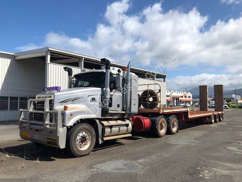 2007 Mack Trident 470 Prime Mover