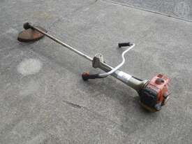 Stihl FS480 Brushcutter - picture1' - Click to enlarge