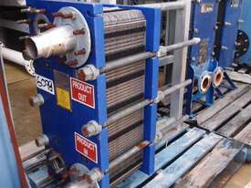 Plate Heat Exchanger, 390mm W x 900mm H - picture0' - Click to enlarge