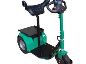 Electric Pull/Push Tow Tug, 400watt, 1500kg Capacity, Stand-on Model,  Green - picture1' - Click to enlarge