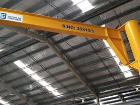 Modular Cranes 500kg Jib Crane w/ Elephant FB-3 Electric Chain Hoist 1 of 2 - picture1' - Click to enlarge