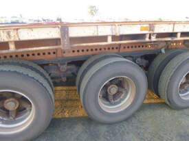 Freighter Semi Flat top Trailer - picture1' - Click to enlarge