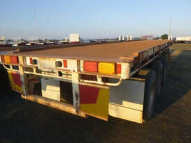 Freighter Semi Flat top Trailer - picture2' - Click to enlarge