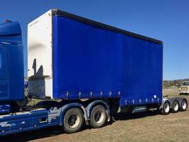 KRUEGER ST-3-0D tri axle curtainsider A trailer - picture0' - Click to enlarge
