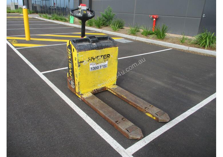 caption 2.0T Battery Electric Pallet Truck
