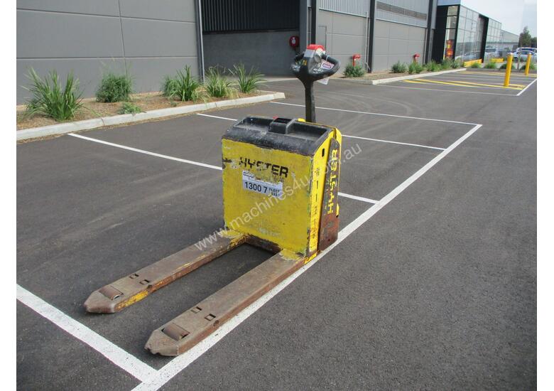 caption 2.0T Battery Electric Pallet Truck