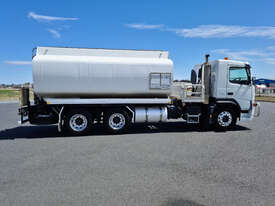 Volvo FM340 Fuel/Lube Tanker Truck - picture0' - Click to enlarge