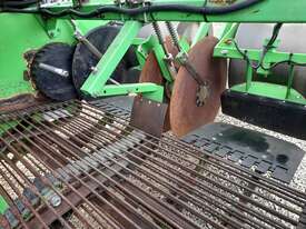 2 Row Bunker Potato Harvester - picture1' - Click to enlarge