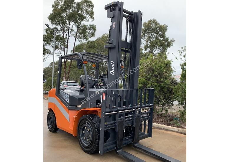caption 5 ton LPG / Diesel