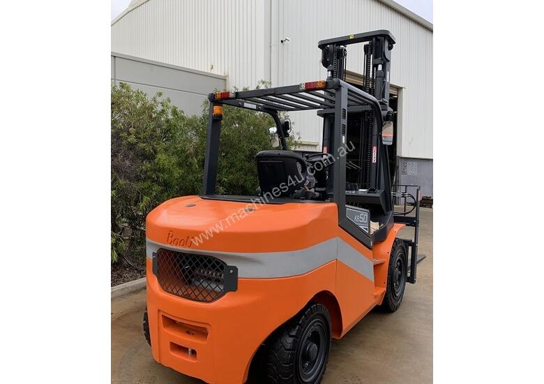 caption 5 ton LPG / Diesel