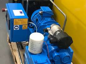 *****SOLD***** Boge 7.5kW Fully Serviced Rotary Screw Compressor  - picture0' - Click to enlarge
