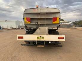 1997 Mitsubishi FS427 Water Truck - picture2' - Click to enlarge