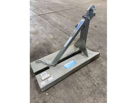 EASTWEST ENGINEERING FORKLIFT DRUM LIFTER - picture0' - Click to enlarge