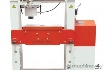 Metalmaster 150 TON SLIDING HEAD HYD PRESS HPM150T