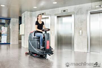 VIPER RIDE ON SCRUBBER DRYER AS530R