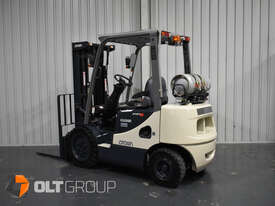 Crown CG25E-5 2.5 Tonne Forklift 4730mm Container Mast 1740 Genuine Low Hours! - picture0' - Click to enlarge