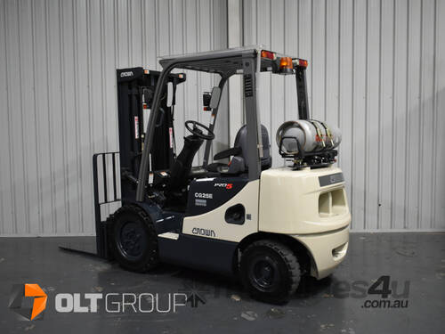 Crown CG25E-5 2.5 Tonne Forklift 4730mm Container Mast 1740 Genuine Low Hours!