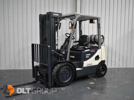 Crown CG25E-5 2.5 Tonne Forklift 4730mm Container Mast 1740 Genuine Low Hours! - picture0' - Click to enlarge