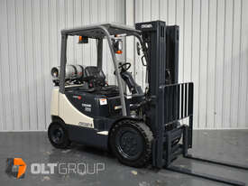 Crown CG25E-5 2.5 Tonne Forklift 4730mm Container Mast 1740 Genuine Low Hours! - picture2' - Click to enlarge