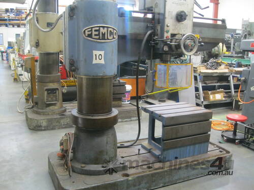 Taiwanese Radial Arm Drill
