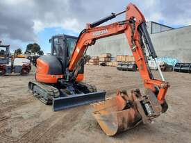 KUBOTA U48-4 5T EXCAVATOR WITH A/CAB, TILT HITCH, BUCKETS AND 2220 HOURS - picture0' - Click to enlarge