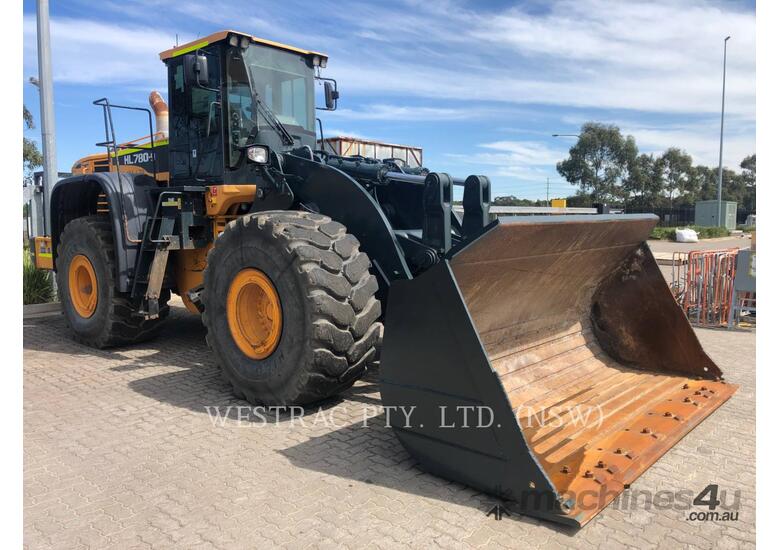 caption HYUNDAI CONSTRUCTION EQUIPMENT HL780-9 Wheel Loaders integrated Toolcarriers