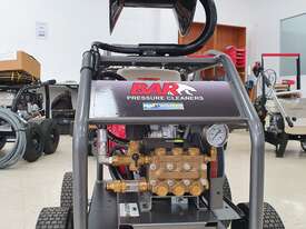 Commercial Grade Belt Drive Pressure Washer - picture2' - Click to enlarge