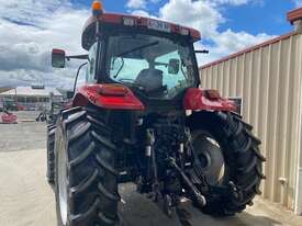 Case IH 125 Maxxum Utility Tractors - picture0' - Click to enlarge