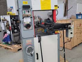 Clausing Kalamazoo 450 DVS Vertical Bandsaw Demo Unit - picture0' - Click to enlarge