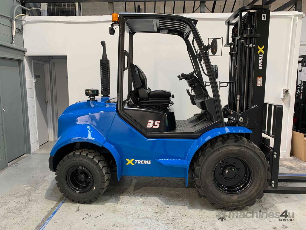New 2021 Xtreme Forklift 3 5 ton 2WD Rough Terrain Forklift Rough