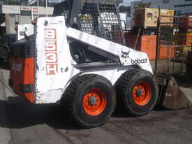 853-H , 1100 hrs , ex local gov ,  isuzu powered , hi-flo hydraulics - picture0' - Click to enlarge