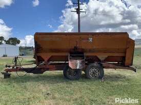 Butler Oswalt Feed Mixer Bin - picture1' - Click to enlarge