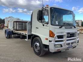 2005 Hino GH1J - picture0' - Click to enlarge