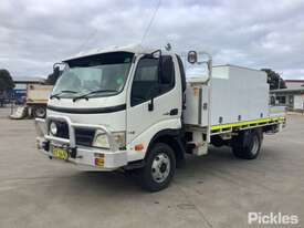 2008 Hino 300 716 - picture0' - Click to enlarge