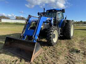 New Holland TM190 - picture1' - Click to enlarge
