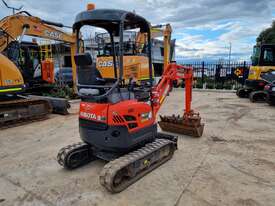 2018 KUBOTA U17 1.7T MINI EXCAVATOR WITH 926HRS - picture2' - Click to enlarge