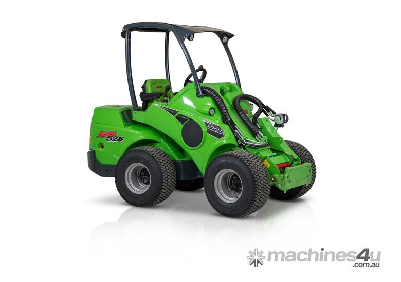 Avant 528 ArborPro Mini Loader with HD Log Grab