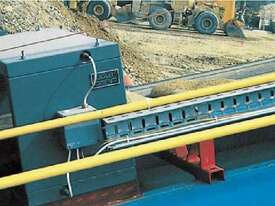 METAL DETECTOR FOR STONE AND EARTH PROCESSING Metal detector QLC/QLCTA - picture0' - Click to enlarge
