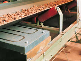 METAL DETECTOR FOR STONE AND EARTH PROCESSING Metal detector QLC/QLCTA - picture2' - Click to enlarge