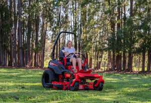 Gravely Pro-Turn 652 Zero Turn Mower