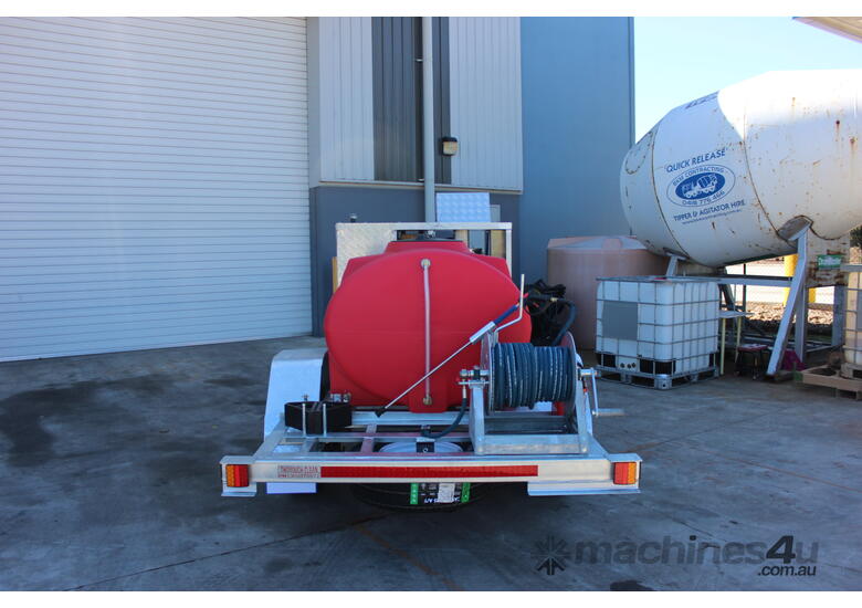caption ThoroughClean Diesel Hot Water Pressure Washer Trailer - 1000L Capacity!