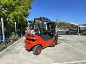 Linde Forklift 2.5 Tonne - picture0' - Click to enlarge