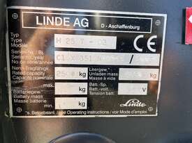 Linde Forklift 2.5 Tonne - picture2' - Click to enlarge