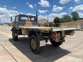 1988 Mercedes Benz Unimog UL1700L - picture2' - Click to enlarge