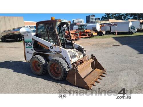 Bobcat 753