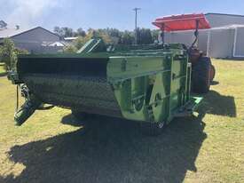 PECAN HARVESTER - picture0' - Click to enlarge