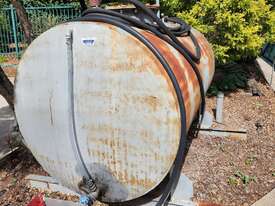 2200 litre Diesel tank - picture0' - Click to enlarge