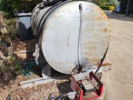 2200 litre Diesel tank - picture1' - Click to enlarge