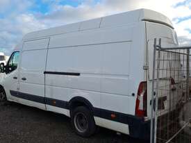 Renault Master - picture1' - Click to enlarge